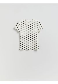 Reserved - T-shirt w groszki - wielobarwny. Materiał: dzianina, bawełna. Wzór: grochy #1