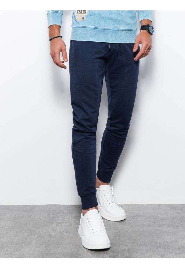 Niebieskie spodnie Ombre Clothing
