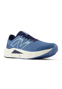 Buty damskie New Balance FuelCell Propel v5 WFCPRLH5 – niebieskie. Okazja: na co dzień. Kolor: niebieski. Materiał: guma, poliester, materiał, syntetyk. Szerokość cholewki: normalna. Sport: bieganie, fitness #5