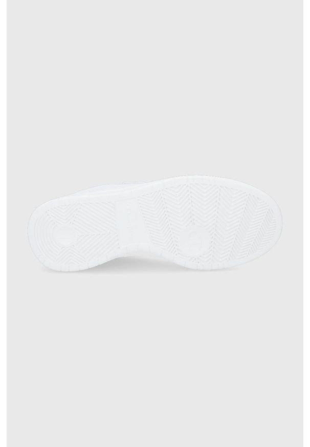 Champion - Buty. Nosek buta: okrągły. Zapięcie: sznurówki. Kolor: biały. Materiał: guma