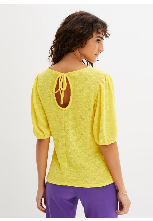 bonprix - T-shirt z wycięciem. Kolor: żółty