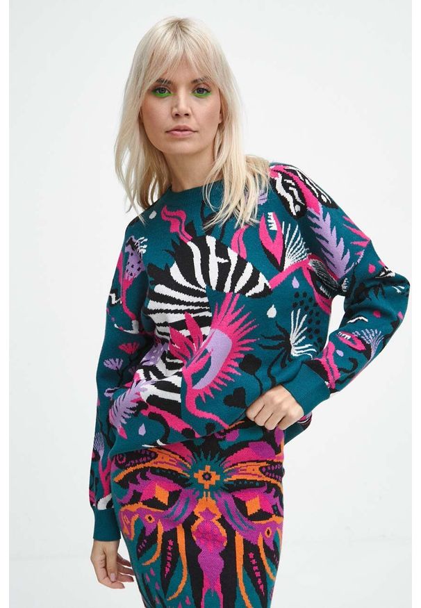 medicine - Medicine sweter damski kolor zielony lekki. Kolor: zielony. Materiał: dzianina. Długość rękawa: długi rękaw. Długość: długie