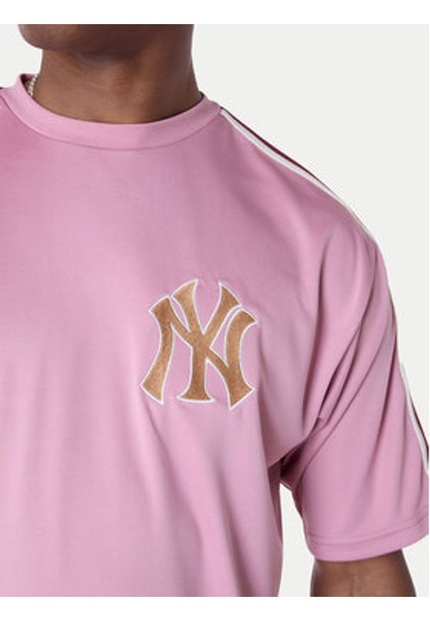 New Era T-Shirt New York Yankees MLB Floral 60596338 Różowy Regular Fit. Kolor: różowy. Materiał: syntetyk