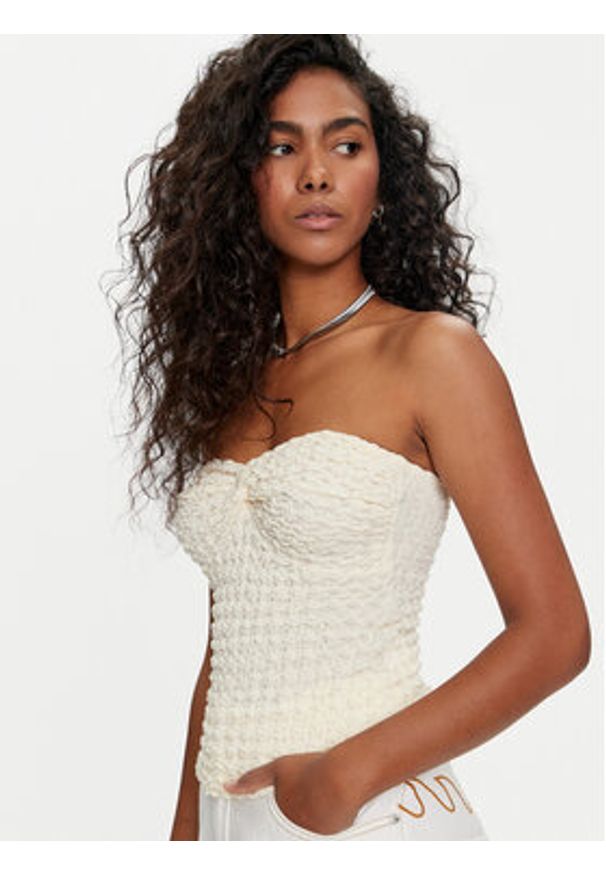 Vila Top Tiro 14106707 Beżowy Regular Fit. Kolor: beżowy. Materiał: syntetyk