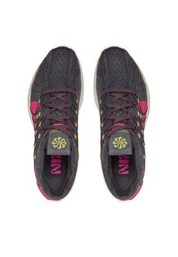 Nike Buty do biegania Pegasus Turbo Next Nature DM3414 008 Czarny. Kolor: czarny. Materiał: materiał