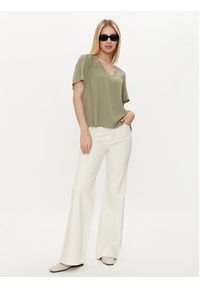 Vila T-Shirt Mesa 14092019 Zielony Regular Fit. Kolor: zielony. Materiał: wiskoza