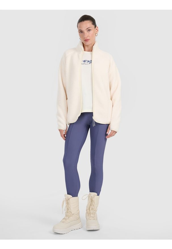 4f - 4F Polar sherpa ze stójką oversize damski - biały XXL. Typ kołnierza: kołnierzyk stójkowy. Kolor: biały. Materiał: polar