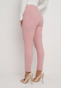 Born2be - Różowe Spodnie Skinny z Napami w Talii Elarian. Stan: podwyższony. Kolor: różowy. Wzór: aplikacja #4