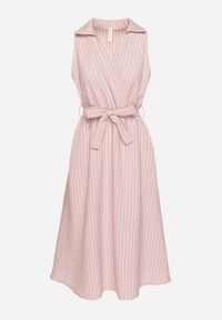 Born2be - Różowa Sukienka o Koszulowym Kroju Bez Rękawów z Wiązanym Paskiem Liriora. Okazja: na co dzień. Typ kołnierza: dekolt w kształcie V. Kolor: różowy. Długość rękawa: bez rękawów. Typ sukienki: koszulowe. Styl: casual, klasyczny #7