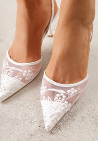 Born2be - Białe Sandały na Szpilce z Koronką Caskstar. Kolor: biały. Materiał: koronka. Wzór: koronka. Obcas: na szpilce. Styl: elegancki, klasyczny #3