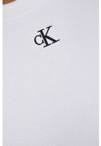 Calvin Klein Jeans t-shirt damski kolor biały. Kolor: biały. Materiał: lycra. Długość rękawa: krótki rękaw. Długość: krótkie. Wzór: aplikacja #4