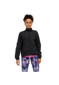 Kurtki do biegania damskie New Balance Impact Run Packable. Kolor: czarny. Materiał: nylon. Sport: bieganie