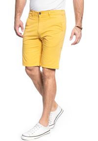 Wrangler - SPODENKI WRANGLER CHINO SHORT MIMOSA YELLOW W14AKM33D. Materiał: materiał #6