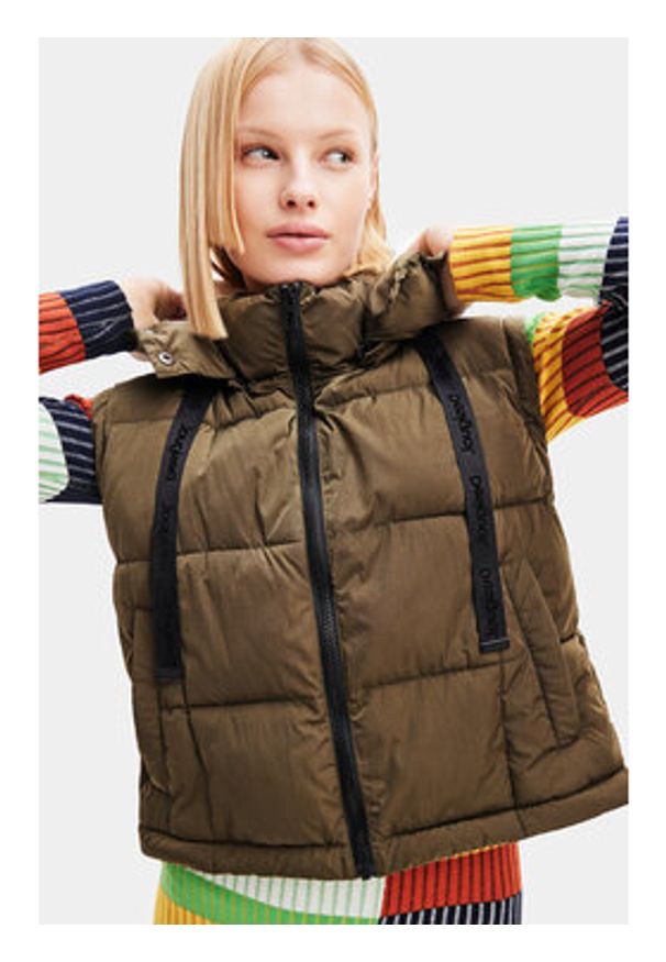Desigual Płaszcz zimowy 23WWEW39 Zielony Oversize. Kolor: zielony. Materiał: syntetyk. Sezon: zima