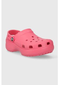 Crocs klapki Classic Platform Clog damskie kolor różowy na platformie 206750. Nosek buta: okrągły. Kolor: różowy. Materiał: materiał. Wzór: gładki. Obcas: na platformie #2