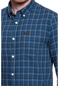 Lee - KOSZULA LEE BUTTON DOWN WASHED BLUE L880RMLR. Typ kołnierza: button down. Kolor: niebieski #5