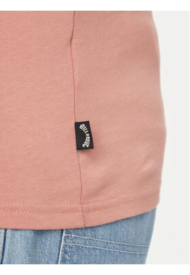 Billabong T-Shirt Crayon Wave EBYZT00525 Różowy jasny Regular Fit. Kolor: różowy. Materiał: bawełna