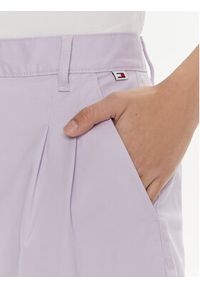 Tommy Jeans Szorty materiałowe Claire DW0DW17775 Fioletowy Regular Fit. Kolor: fioletowy. Materiał: bawełna #4