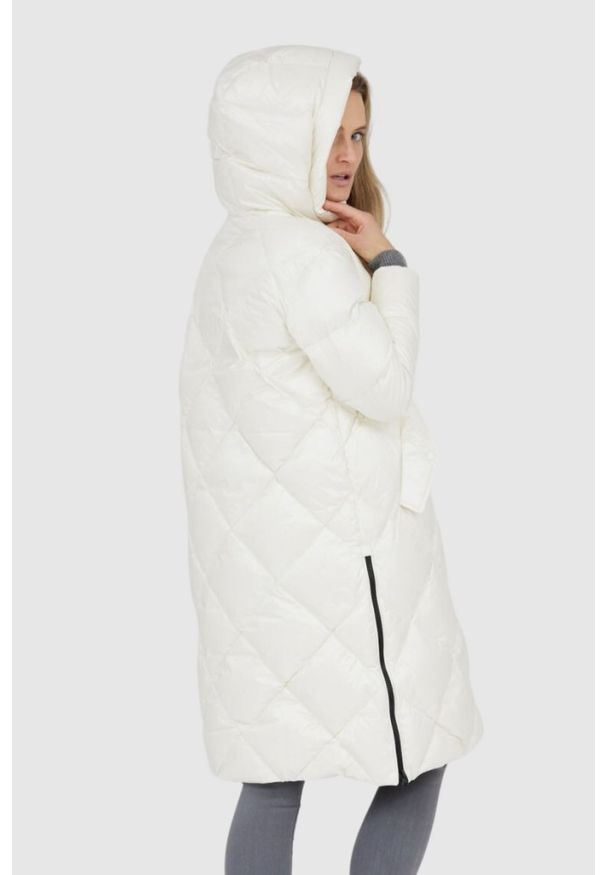 Blauer USA - BLAUER Puchowy płaszcz damski Kay w kolorze ecru, Rozmiar S. Kolor: biały. Materiał: puch, poliamid