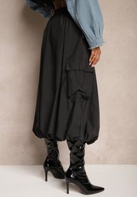 Renee - Czarna Spódnica o Kroju Bombki z Jeansową Talią i Kieszeniami Ansarise. Okazja: na imprezę. Kolor: czarny. Materiał: jeans. Styl: elegancki #4