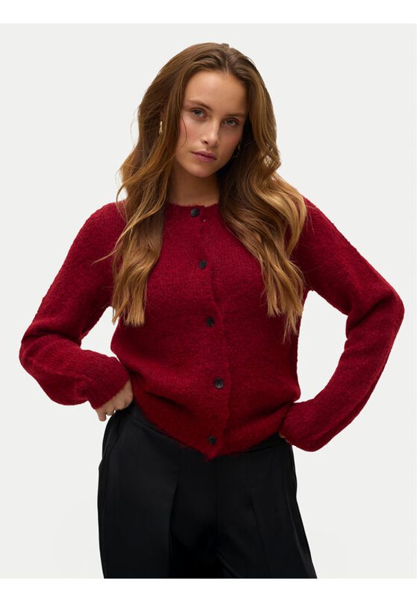 Vero Moda Kardigan Novah 10320496 Czerwony Regular Fit. Kolor: czerwony. Materiał: syntetyk
