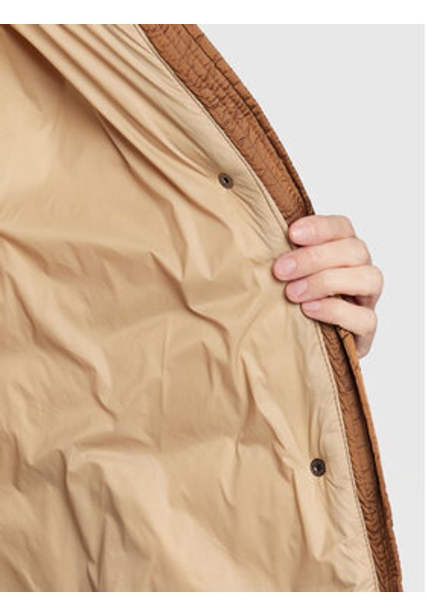 CMP Kurtka zimowa 32K3136 Brązowy Regular Fit. Kolor: brązowy. Materiał: syntetyk. Sezon: zima