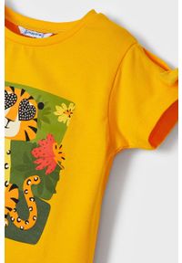 Mayoral t-shirt bawełniany dziecięcy kolor pomarańczowy. Okazja: na co dzień. Kolor: pomarańczowy. Materiał: bawełna. Wzór: nadruk. Styl: casual