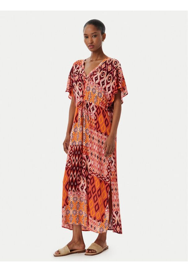 Vero Moda Sukienka codzienna Menny 10303701 Pomarańczowy Regular Fit. Okazja: na co dzień. Kolor: pomarańczowy. Materiał: wiskoza. Typ sukienki: proste. Styl: casual