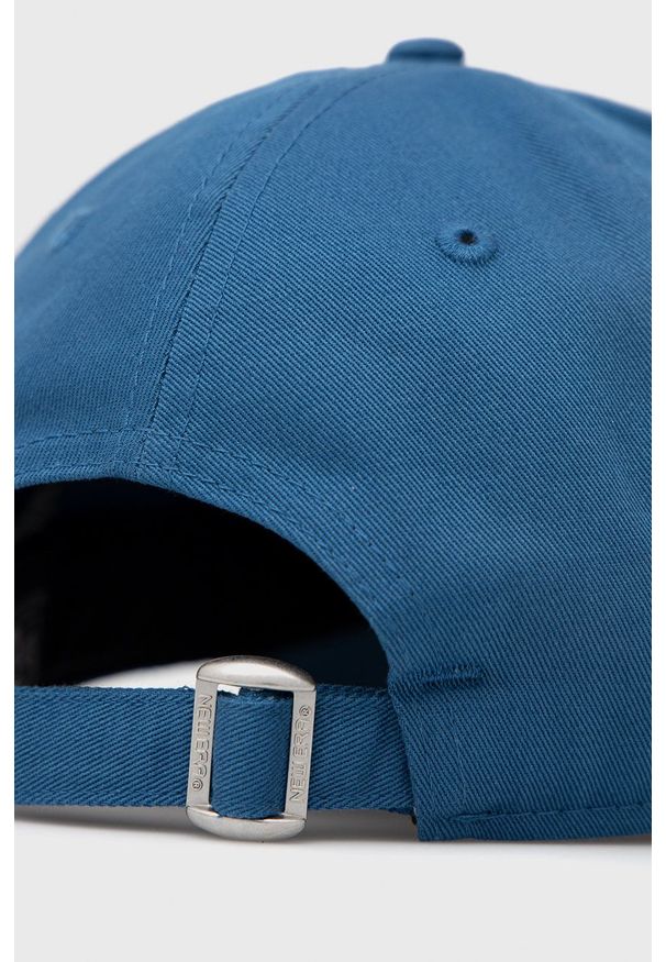 New Era czapka bawełniana z aplikacją. Kolor: niebieski. Materiał: bawełna. Wzór: aplikacja