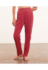Tifani Spodnie Od Piżamy Z Nadrukiem - Xl - Czerwony - Etam. Kolor: czerwony. Materiał: wiskoza, materiał. Wzór: nadruk #1