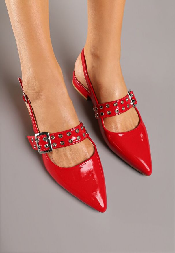 Renee - Czerwone Sandały Slingback ze Szpiczastym Noskiem i Paskiem z Klamerką Pollime. Okazja: na co dzień, na imprezę, do pracy, na spotkanie biznesowe. Nosek buta: szpiczasty. Zapięcie: pasek. Kolor: czerwony. Sezon: lato. Obcas: na obcasie. Styl: biznesowy, klasyczny, elegancki, casual. Wysokość obcasa: niski