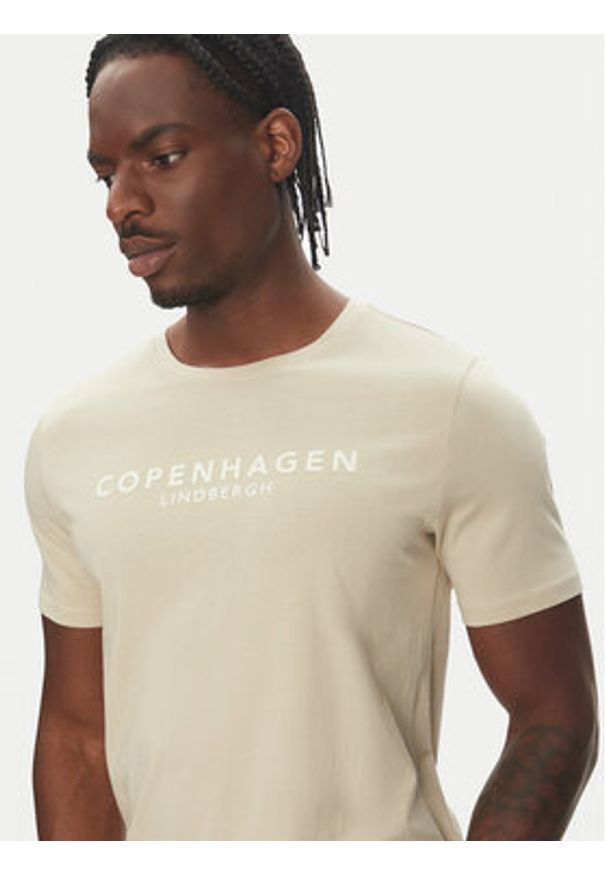 Lindbergh T-Shirt 30-400200 Beżowy Relaxed Fit. Kolor: beżowy. Materiał: bawełna