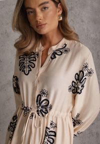 Renee - Beżowa Sukienka z Wiskozą Taliowana ze Sznurkiem Ozdobiona Cekinami i Haftem Dianona. Okazja: na co dzień. Kolor: beżowy. Materiał: wiskoza. Wzór: aplikacja, haft. Typ sukienki: proste. Styl: casual #4