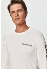 Calvin Klein Jeans - Longsleeve. Okazja: na co dzień. Kolor: biały. Długość rękawa: długi rękaw. Wzór: nadruk. Styl: casual #5