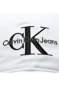 Calvin Klein Jeans Czapka z daszkiem K60K610280 Biały. Kolor: biały. Materiał: materiał, bawełna