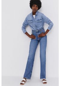 Answear Lab Koszula jeansowa damska regular z kołnierzykiem klasycznym. Okazja: na co dzień. Typ kołnierza: kołnierzyk klasyczny. Kolor: niebieski. Materiał: jeans. Styl: wakacyjny, klasyczny #3