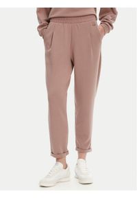BOSS Spodnie dresowe Scuba 50545648 Beżowy Regular Fit. Kolor: beżowy. Materiał: syntetyk