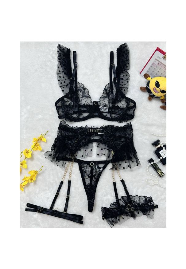 Intica - Komplet bielizny z haftem na specjalne okazje Myrilla. Kolor: czarny. Materiał: materiał. Wzór: haft