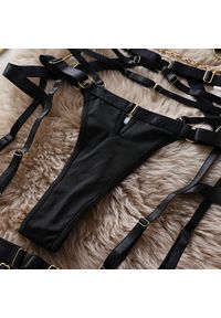 Intica - Zestaw bielizny z odważnymi detalami na romantyczne wieczory Jevgenija. Kolor: czarny. Materiał: materiał, skóra. Długość: długie #9