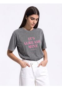 Reserved - Bawełniany t-shirt z nadrukiem - ciemnoszary. Kolor: szary. Materiał: bawełna. Wzór: nadruk