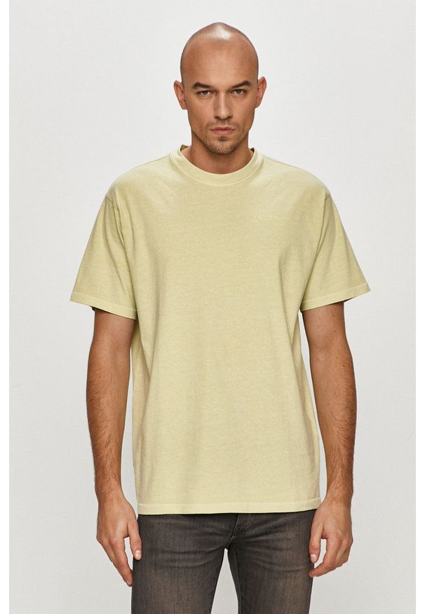 Levi's® - Levi's - T-shirt. Okazja: na co dzień, na spotkanie biznesowe. Kolor: zielony. Materiał: dzianina. Wzór: gładki. Styl: biznesowy, casual