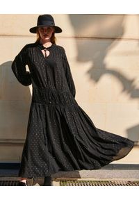 BY CABO - Oversizowa czarna sukienka w stylu boho MONTMARTRE. Kolor: czarny. Materiał: wiskoza. Styl: boho. Długość: maxi #5