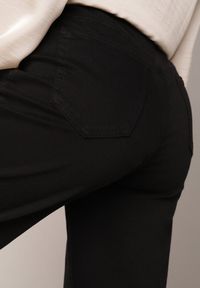Born2be - Czarne Bawełniane Spodnie Wide Leg z Wysokim Stanem Genime. Okazja: na co dzień, do pracy. Stan: podwyższony. Kolor: czarny. Materiał: bawełna. Styl: casual, klasyczny #2