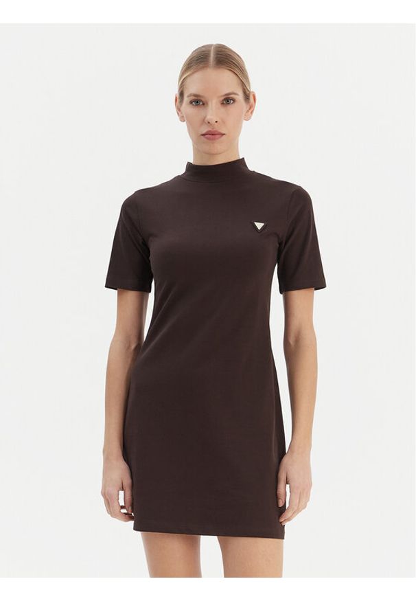 Guess Sukienka codzienna V6RK04 J1314 Brązowy Regular Fit. Okazja: na co dzień. Kolor: brązowy. Materiał: bawełna. Typ sukienki: proste. Styl: casual