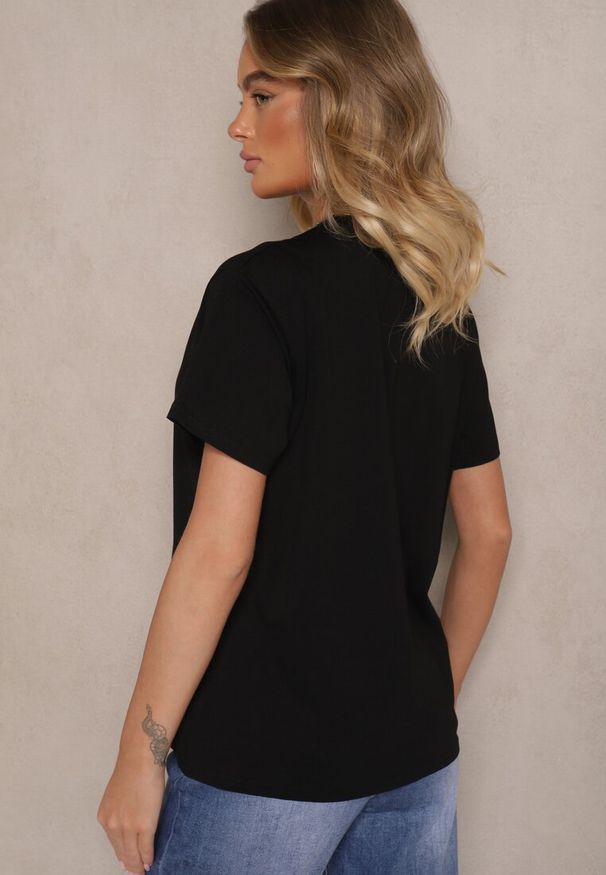 Renee - Czarny Bawełniany T-shirt z Napisem Marivetha. Okazja: na co dzień. Kolor: czarny. Materiał: bawełna. Wzór: napisy. Styl: elegancki, casual