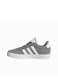 Adidas - Kapcie ADIDAS VL COURT 3.0 K Szary. Okazja: na co dzień. Kolor: szary. Materiał: skóra