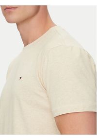 TOMMY HILFIGER - Tommy Hilfiger T-Shirt UM0UM03362 Beżowy Regular Fit. Kolor: beżowy. Materiał: bawełna