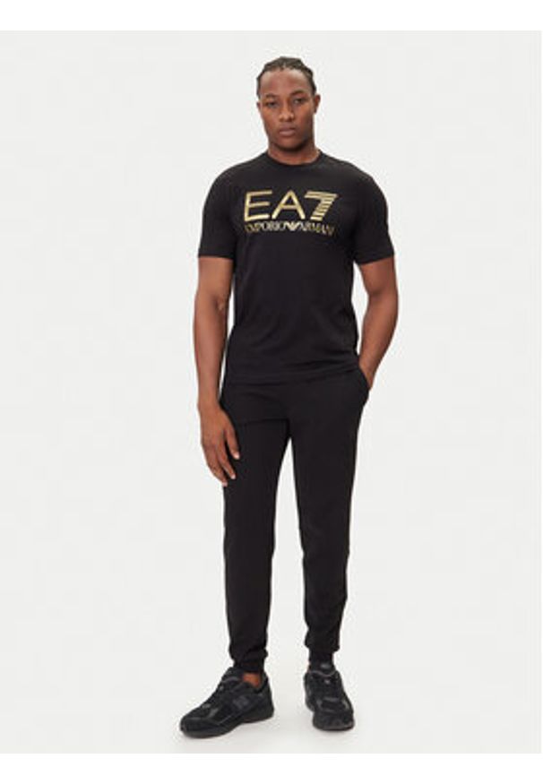 EA7 Emporio Armani T-Shirt 7M001189 AF17789 UC001 Czarny Regular Fit. Kolor: czarny. Materiał: bawełna
