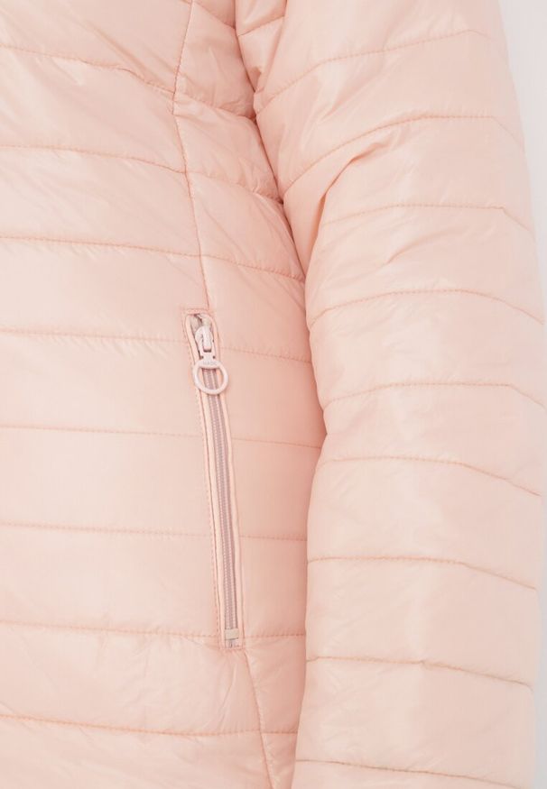 Born2be - Różowa Kurtka Dwustronna Hypselle. Kolekcja: plus size. Kolor: różowy. Materiał: jeans. Wzór: kwiaty, aplikacja. Styl: klasyczny