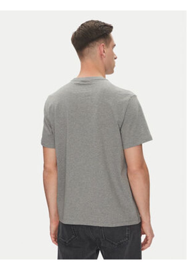 Calvin Klein Jeans T-Shirt Hero Monologo LV04RB862G Szary Regular Fit. Kolor: szary. Materiał: bawełna